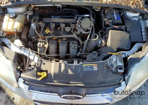 2013 Ford Focus Se z USA, uszkodzony, nr VIN 1FADP3K28DL302661